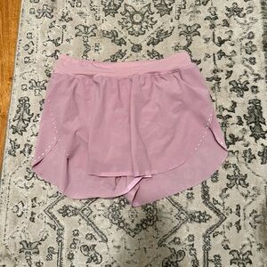 Lululemon Find Your Pace shorts 3”